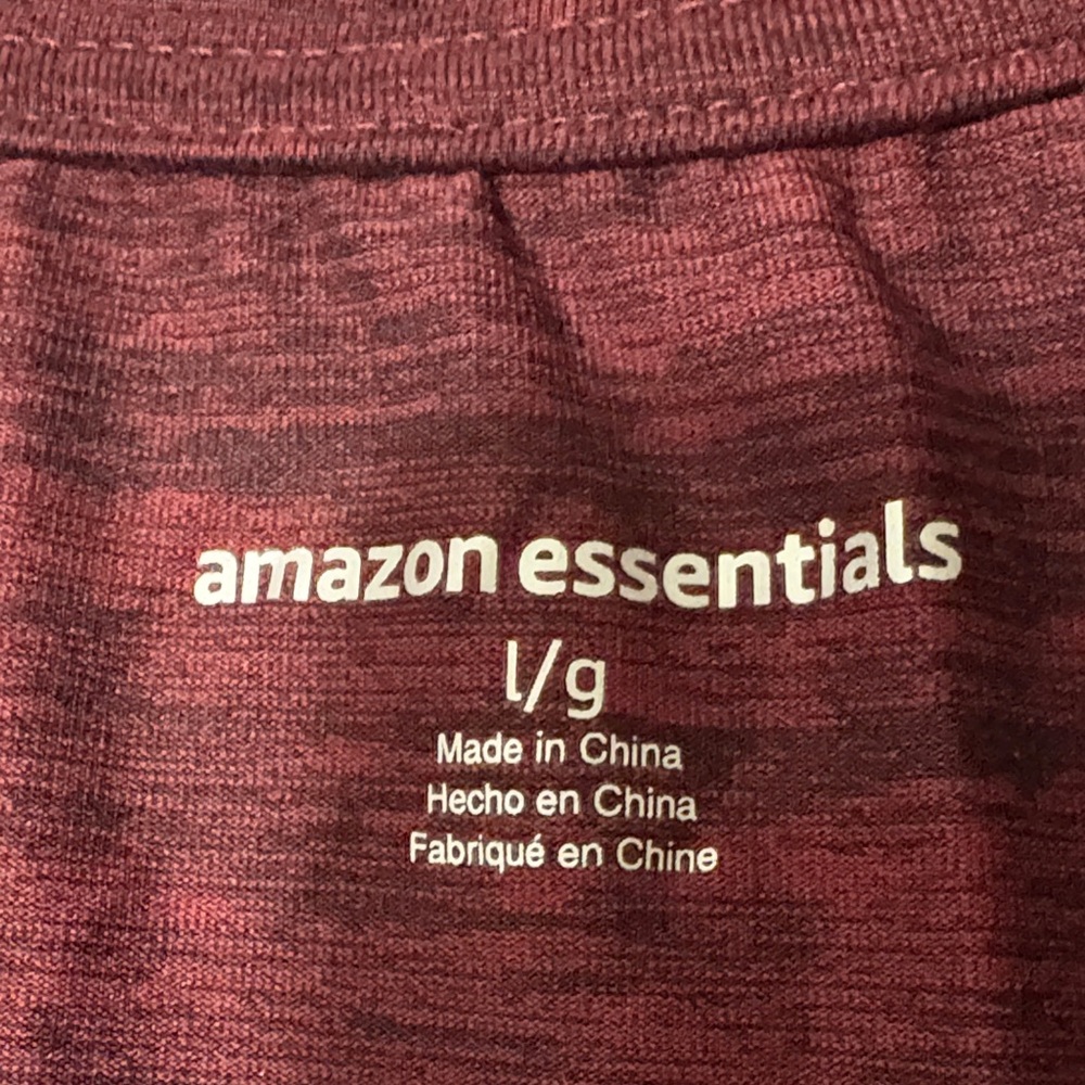 Comfy Women’s Heather Red V-Neck Short Sleeve Top - Picture 5 of 5